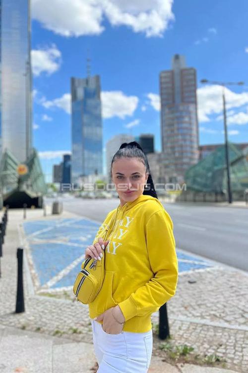 Проститутка Рита, в Питере у метро Горьковская