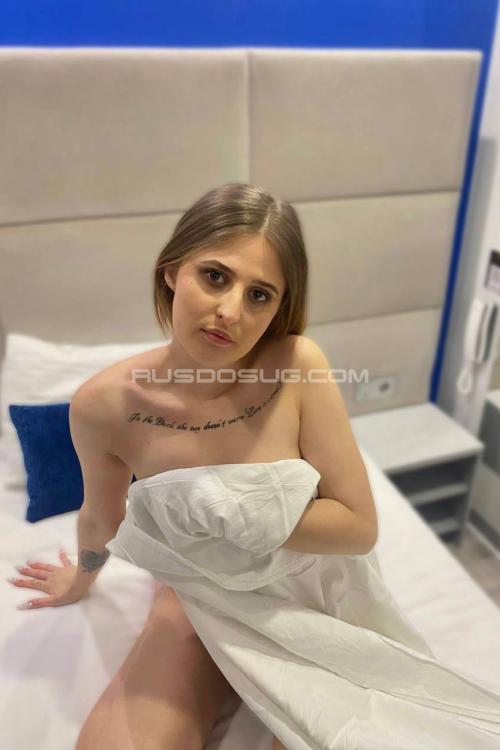 Проститутка Дюймовочка, Питера у метро Электросила