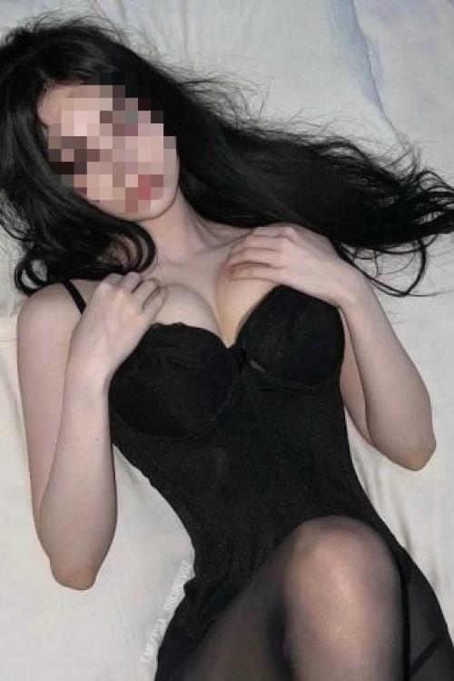 Проститутка Света Инди, Питера у метро Звёздная